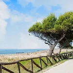 Relaxing Sea View Near The Promenade דירה *