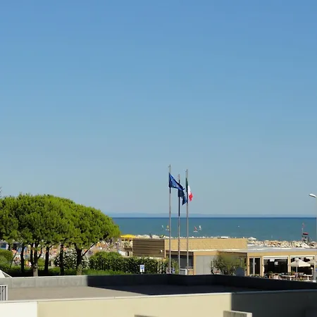 Relaxing Sea View Near The Promenade 公寓 比比翁